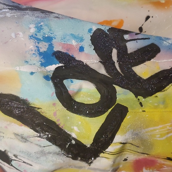 Custom graffiti trench coat - Picture 11 of 11